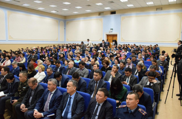 Аудан әкімдерінің xалықпен есеп беру кездесулері Аудан әкімдерінің xалықпен есеп беру кездесулері